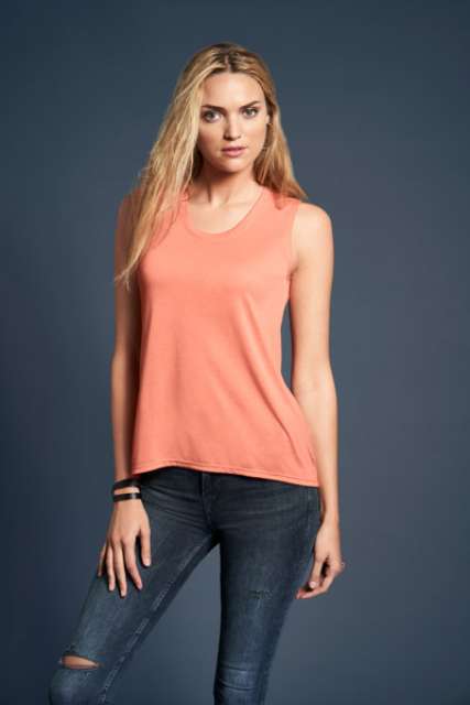 WOMEN'S FREEDOM SLEEVELESS TEE